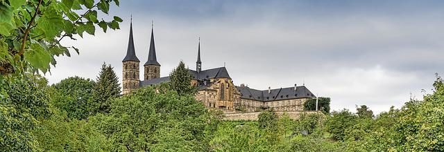 View of Bamberg Cathedral and the New Residenz by tma for Pixabay