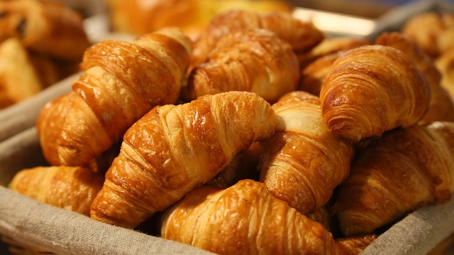 Are croissant vegan or vegetarian-friendly?